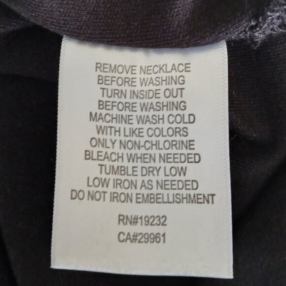 Alfred Dunner Petite Black & White Trim Top - Picture 7 of 8